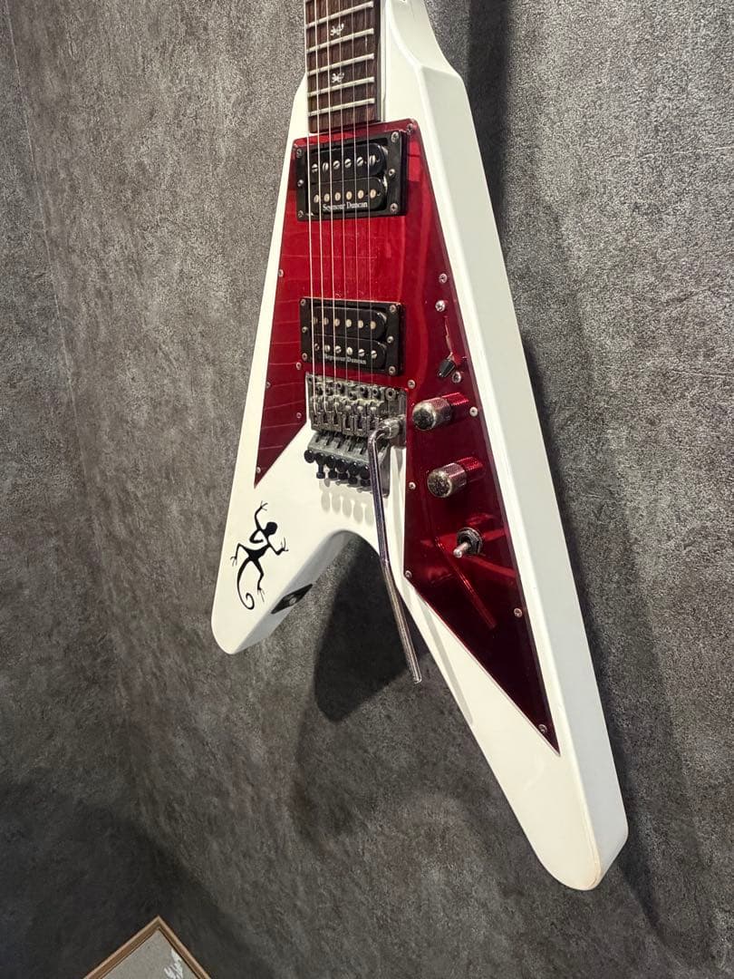 ギター ESP YUKI LIZARD SPECIAL V