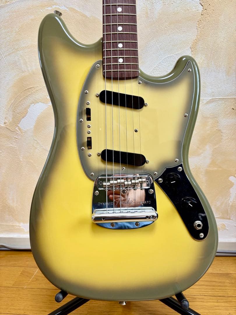 Fender Mustang Japan エレキ レアカラーの希少品♡未使用