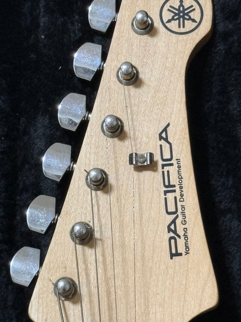 Yamaha PAC 012 エレキギター ブラック