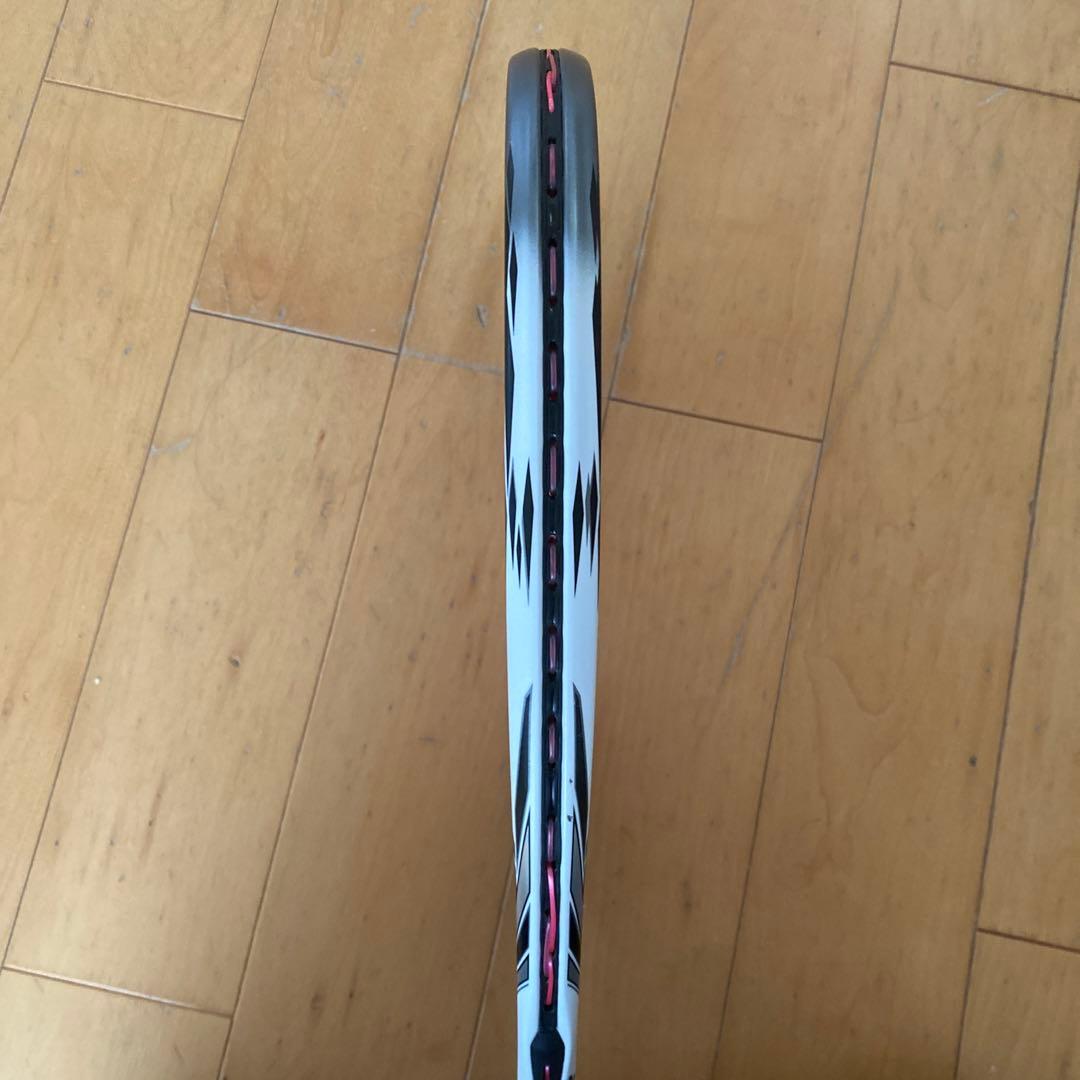 ヨネックス　エフレーザー　9s 白　UL1 廃盤