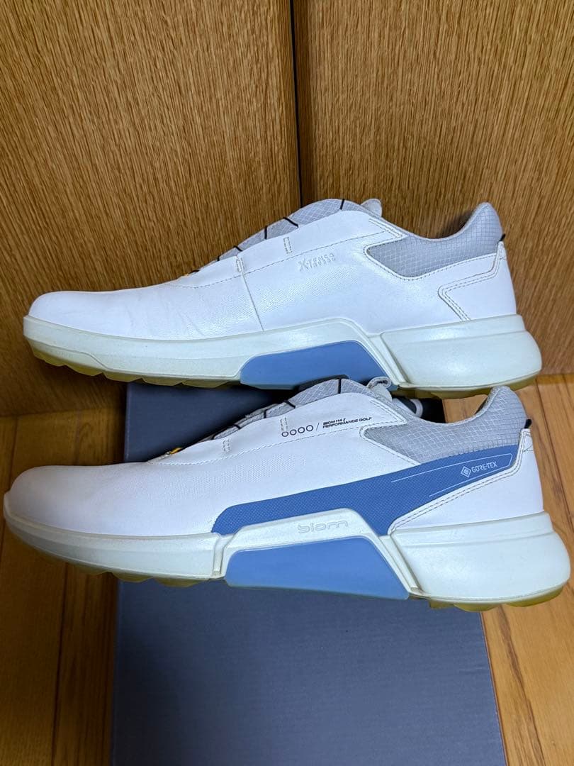値引き　Ecco ゴルフシューズ BOAシステム ホワイト/ブルー　２６.５cm