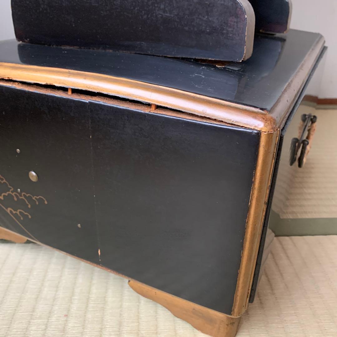 和家具　蒔絵　書見台　古道具　骨董　時代箪笥　引出し　波間に鯉　座学用机