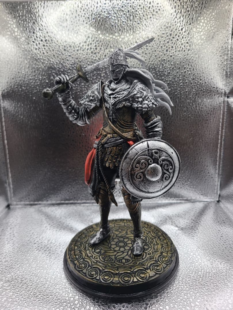 エルデンリング　フィギュア