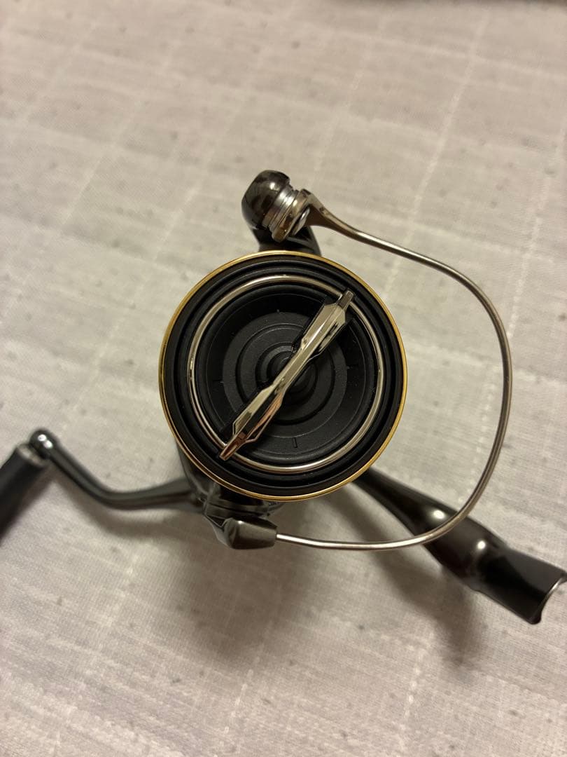 シマノ 20ツインパワー 2500SHG スピニングリール