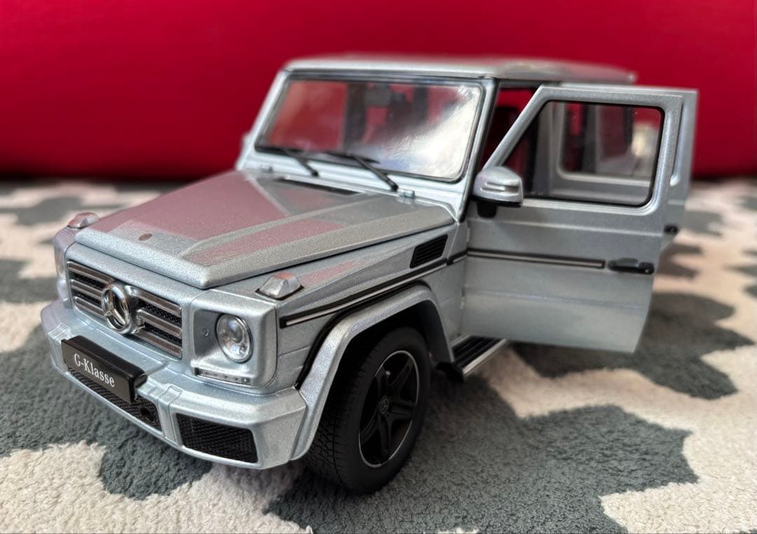 メルセデス ベンツ Gクラス ゲレンデ 1/18