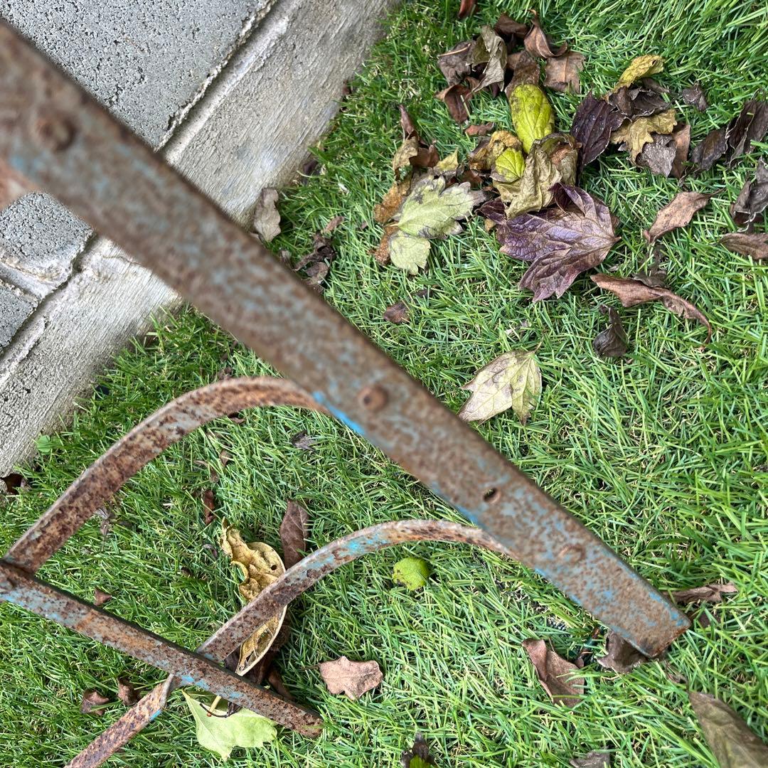 ヴィンテージ　アイアンフェンス