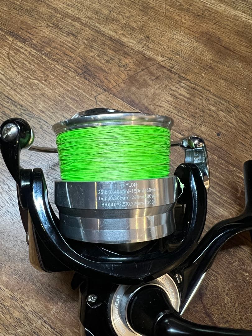 DAIWA レグザ スピニングリー5000D-CXH