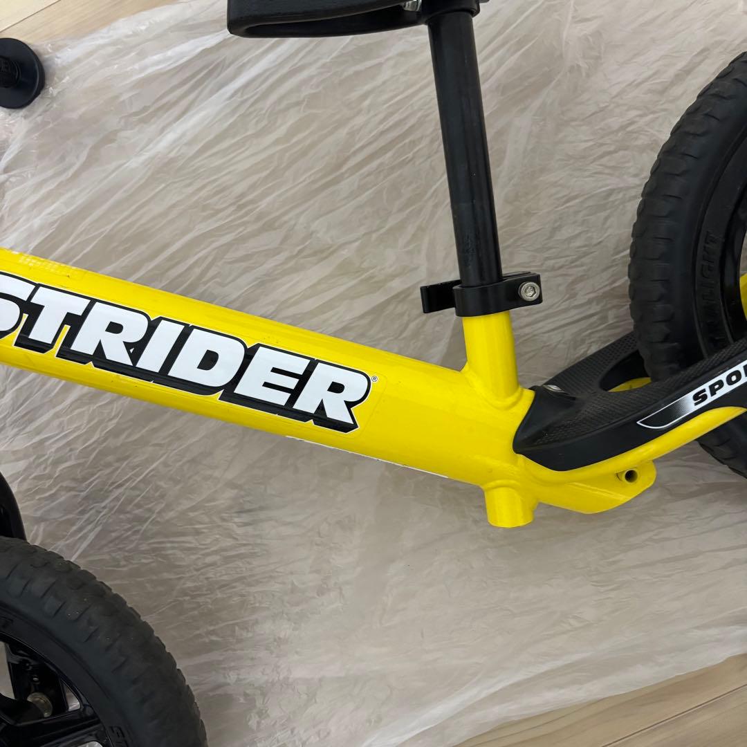 STRIDER スポーツ　12インチ イエロー　ストライダー
