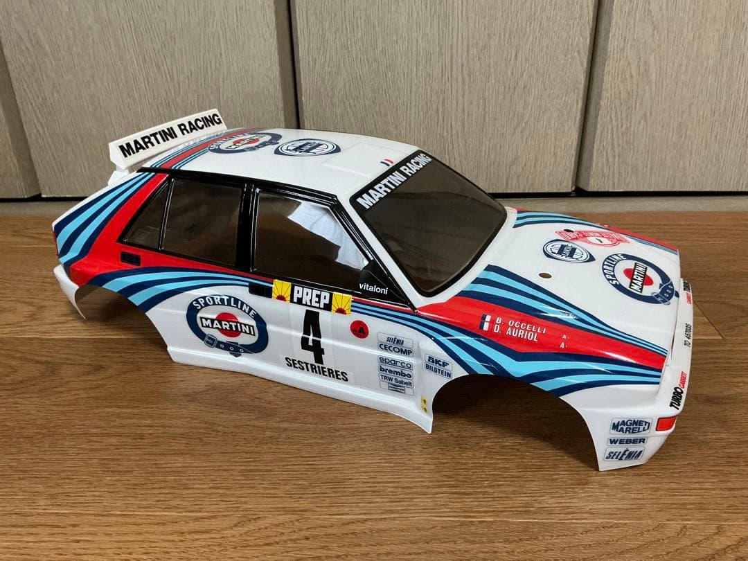 新品 タミヤXB ランチアデルタ メーカー塗装済みボディ、タイヤホイールセット