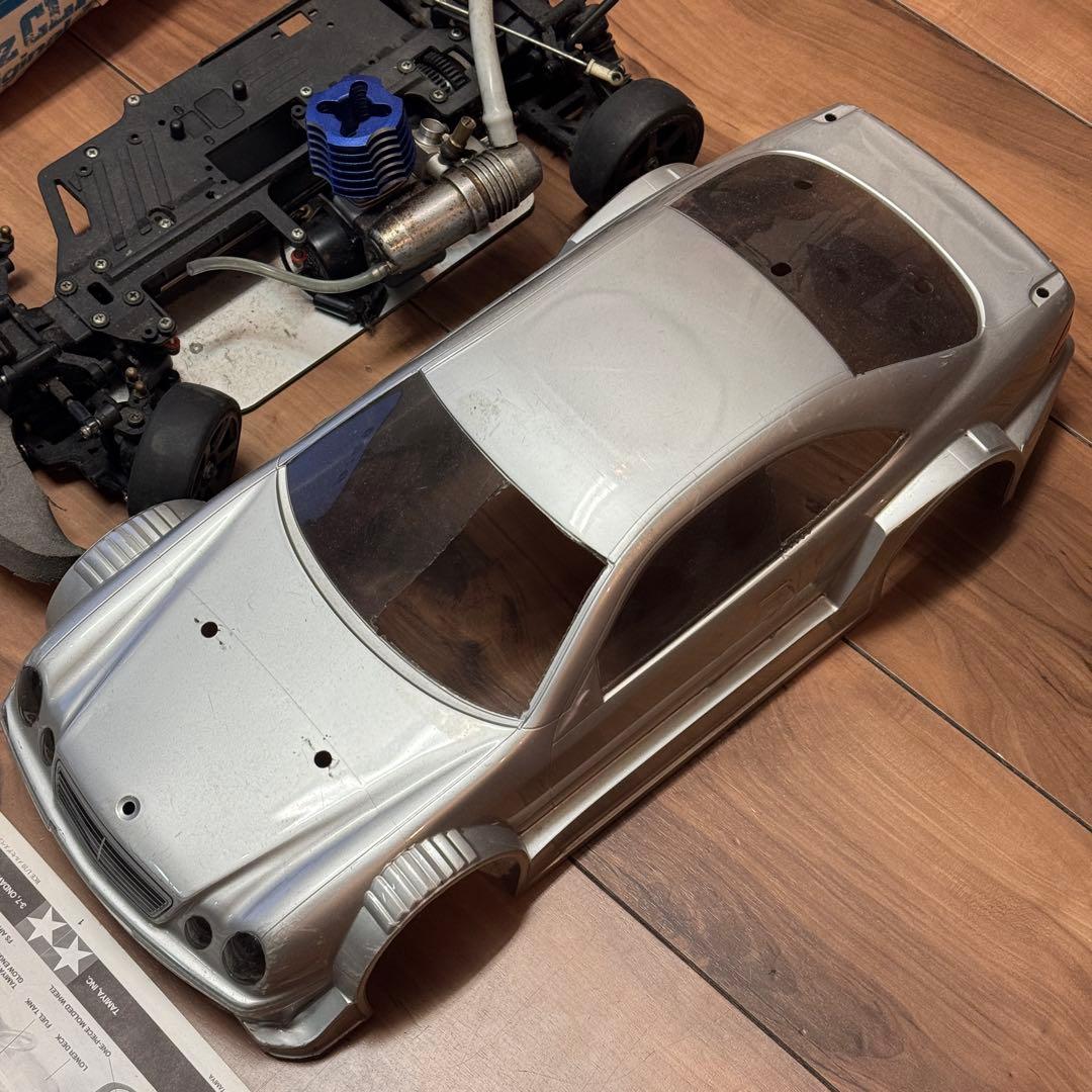 タミヤTG10-Mk.1メルセデスベンツCLK部品取り