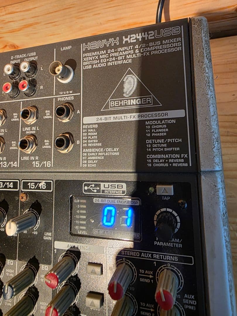 配信機器・PA機器・レコーディング機器 Behringer XENYX X2442USB