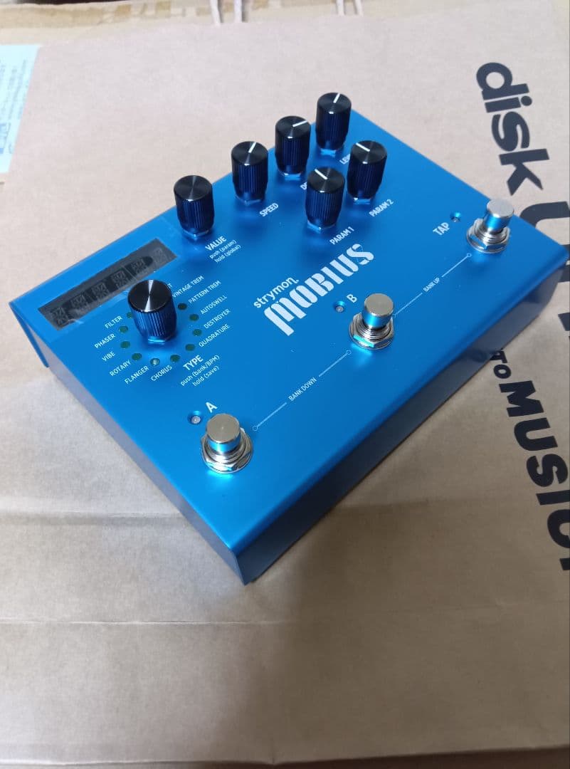 【美品】strymon mobius