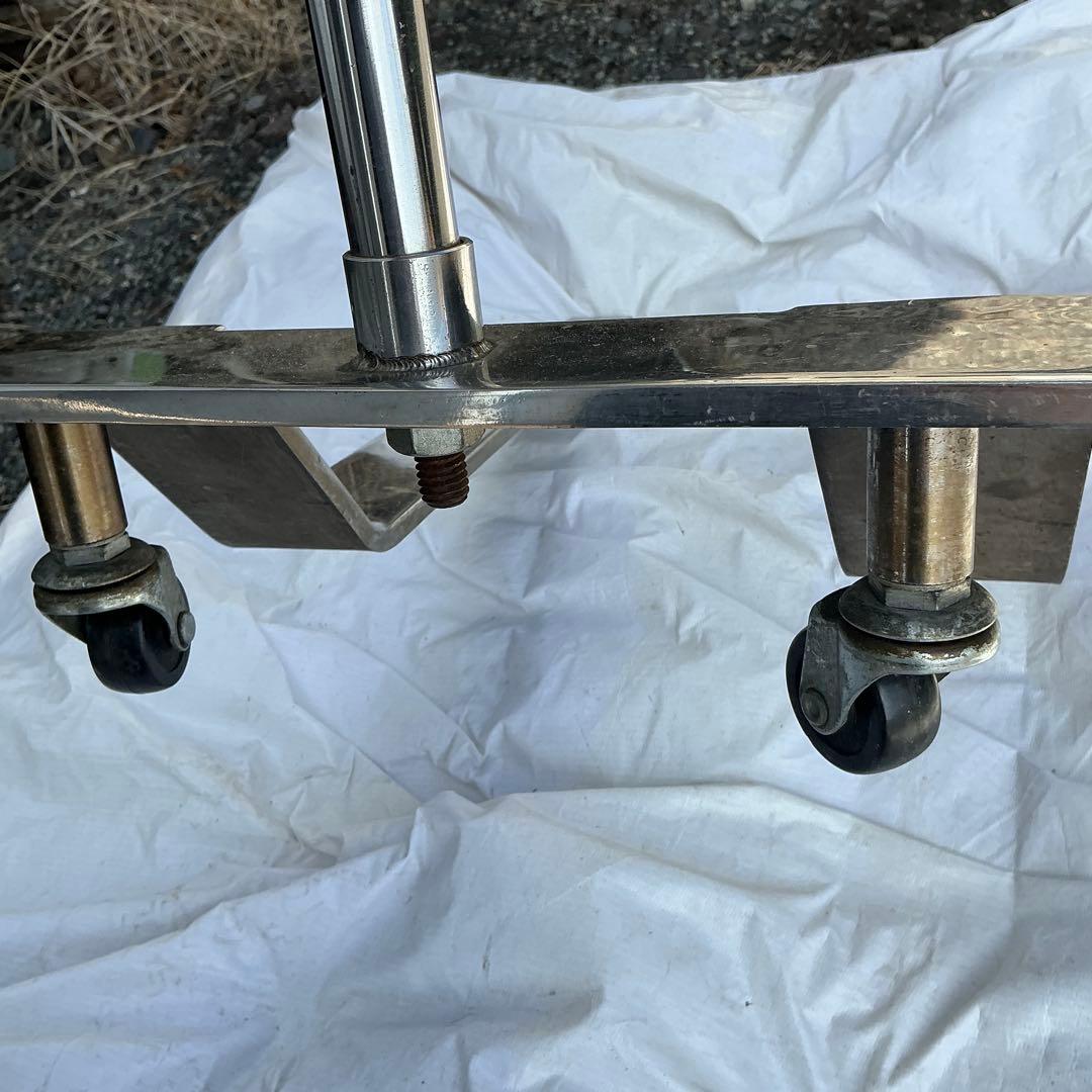 ステンレス製調整可能テーブル　医療　施術　高さ調節式　ワゴン 鍼灸/美容/ネイル