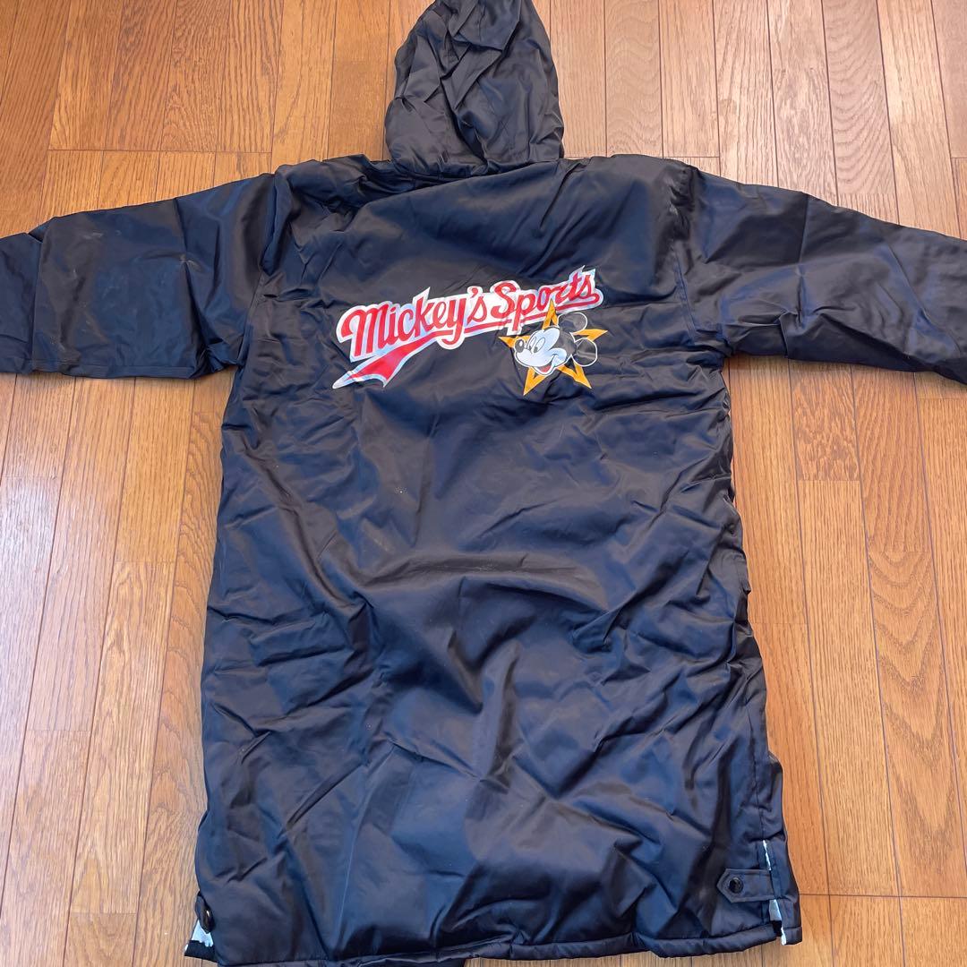 ディズニー　ミッキーベンチコート