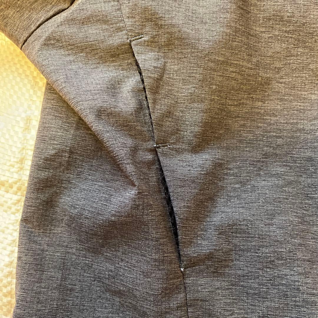 THE NORTH FACE フード付きウィンドブレーカー