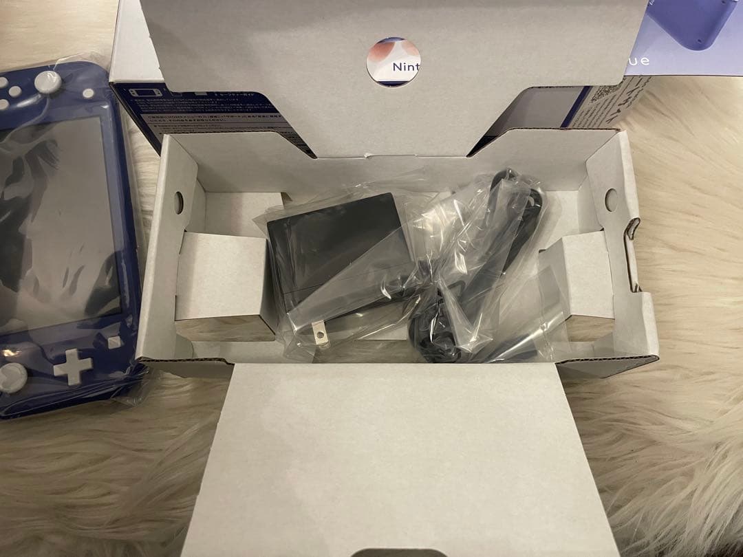 NINTENDO SWITCH LITE ブルー 新品、未使用品