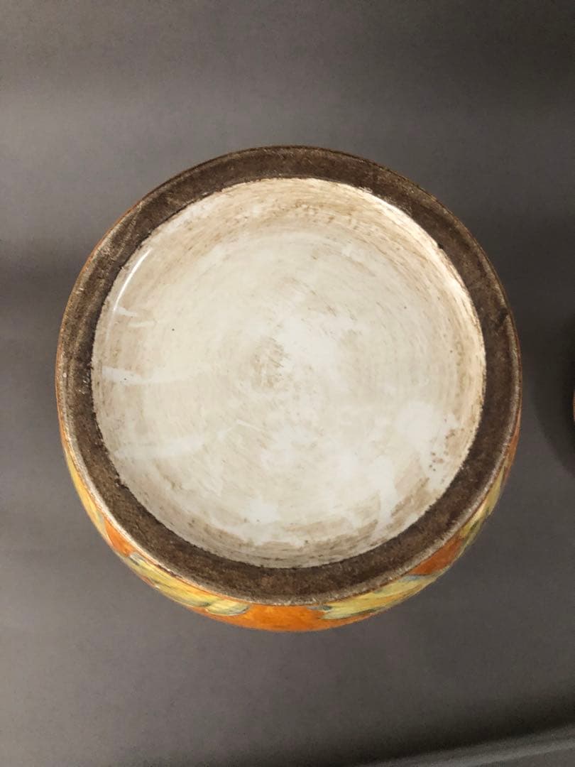 イタリア陶器　薬壺