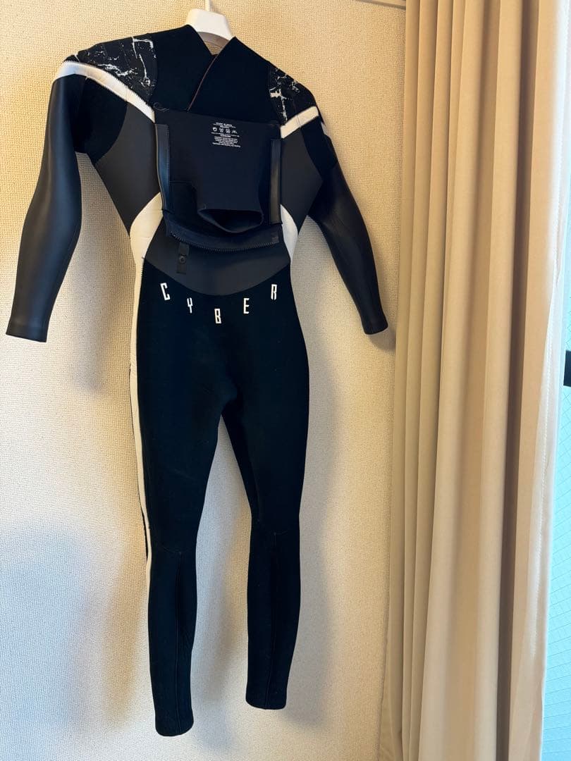 ウエットスーツ157㌢