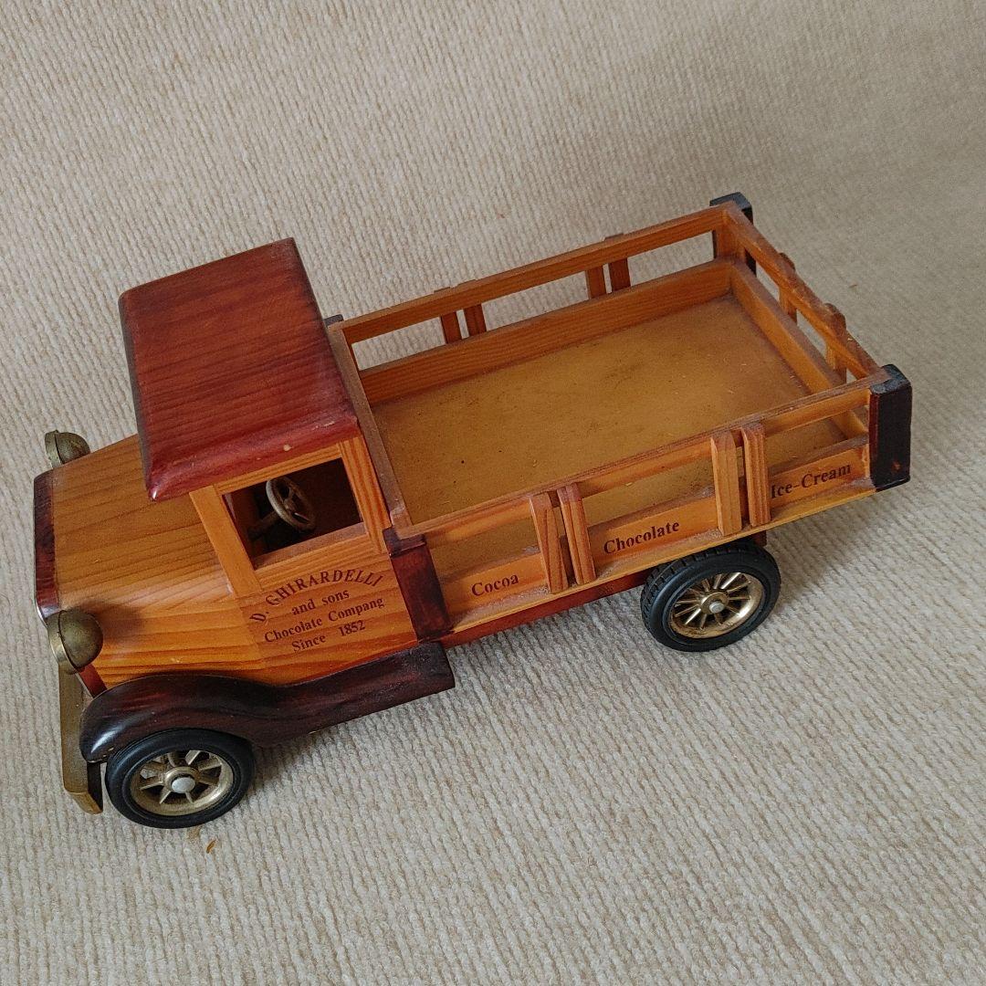 GHIRARDELLI ギラデリ サンフランシスコ　チョコレートトラック　USA