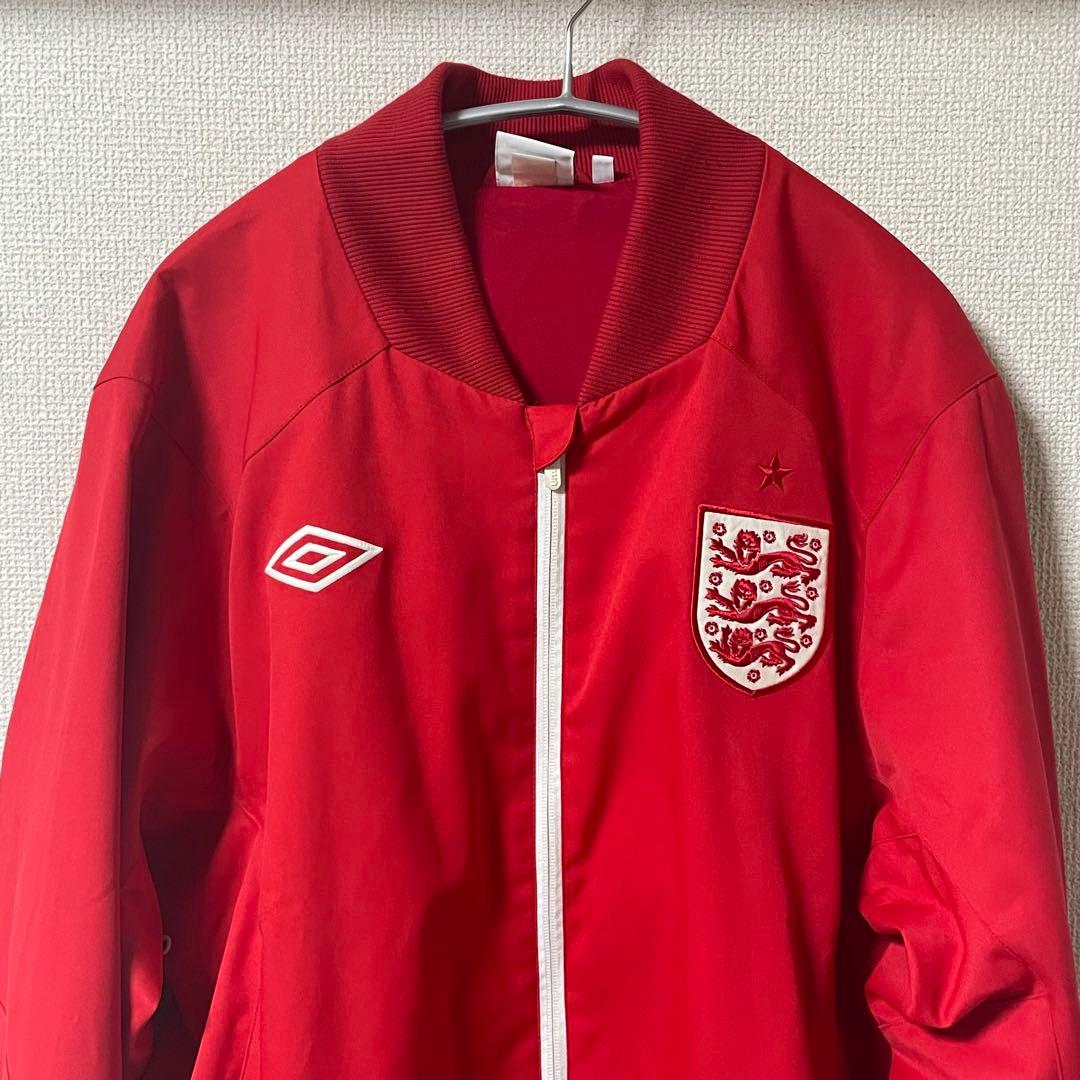 Umbro サッカー　イングランド代表　トラックジャケット　ナイロン　赤　XL