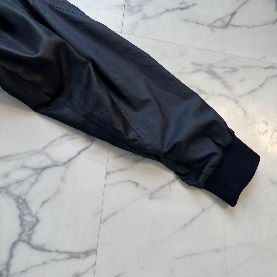 Mizuno Proウインドブレイカー　　上下セット ネイビー/ゴールド