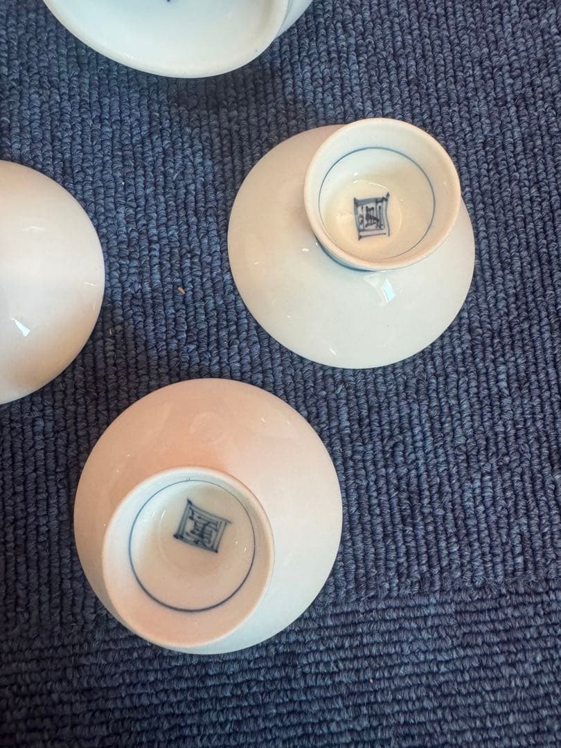 1884 有田焼　畑萬陶苑　染付山水　酒器セット　徳利2客　猪口5客　未使用