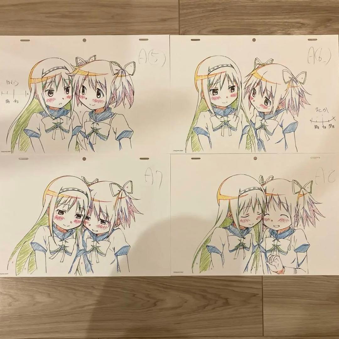 魔法少女まどか⭐︎マギカ　複製原画付クリアファイル 2種