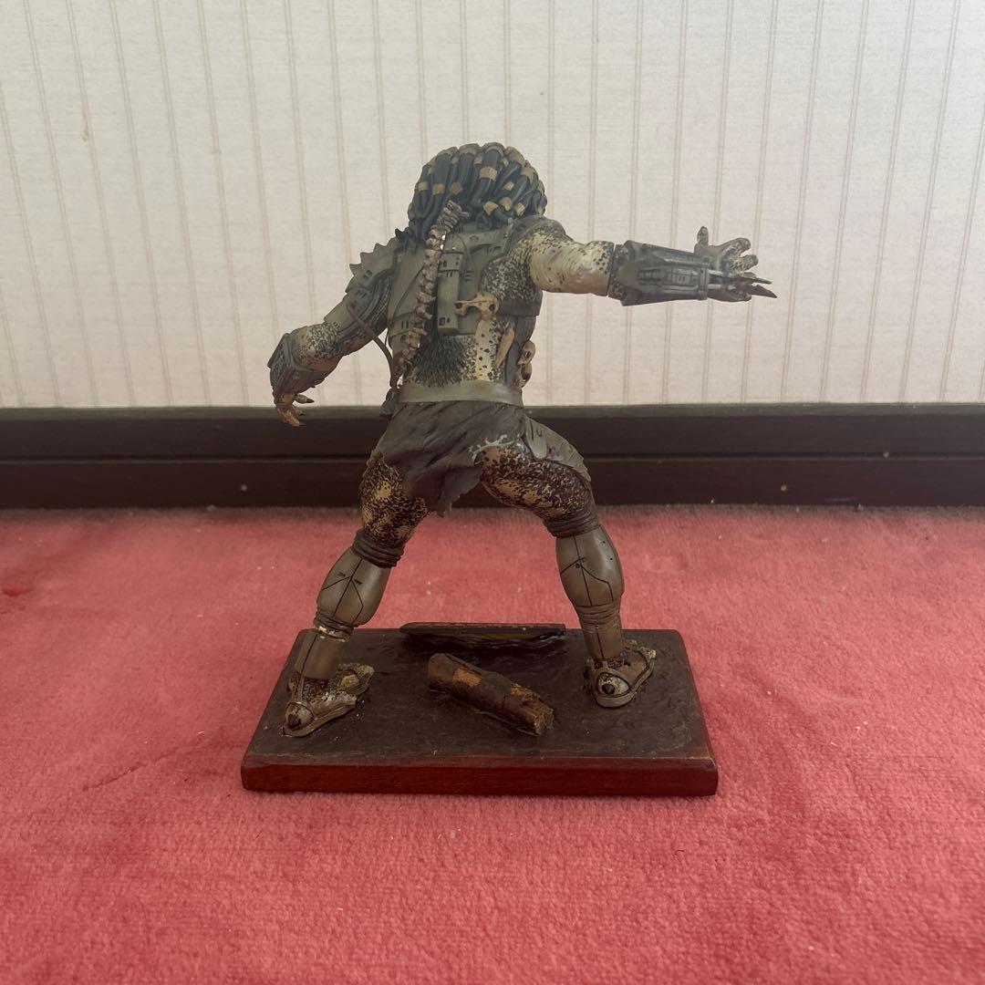 プレデター フィギュア 約24cm