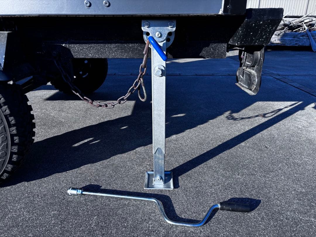 キャンパートレーラー　軽カーゴトレーラー