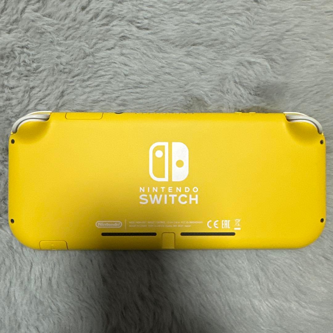 Nintendo Switch Nintendo Switch Light Yellow
