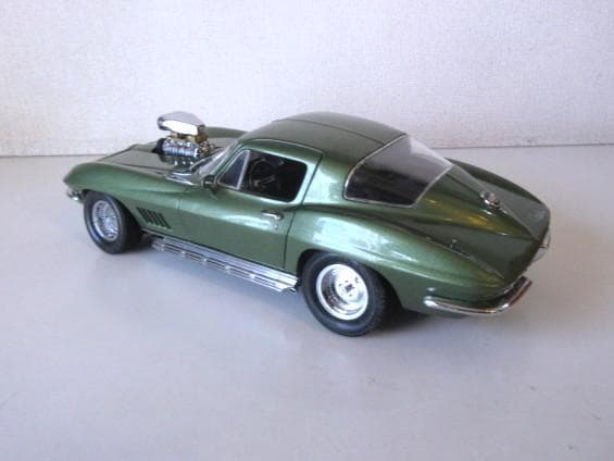 特価 exoto (1/18) コルベット C2 Street Rod