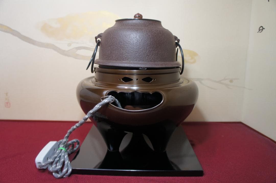 ☆美品 未使用 在銘真形釜添え 唐銅朝鮮風炉 釜鐶 400W電熱器 敷板送料込み