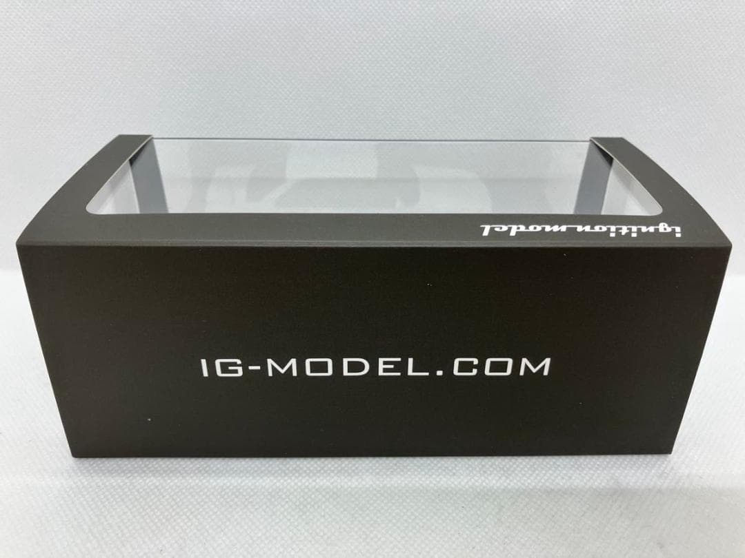 ★1/43★ニッサン セドリック グランツーリスモ SV★Y31★ホワイト★日産