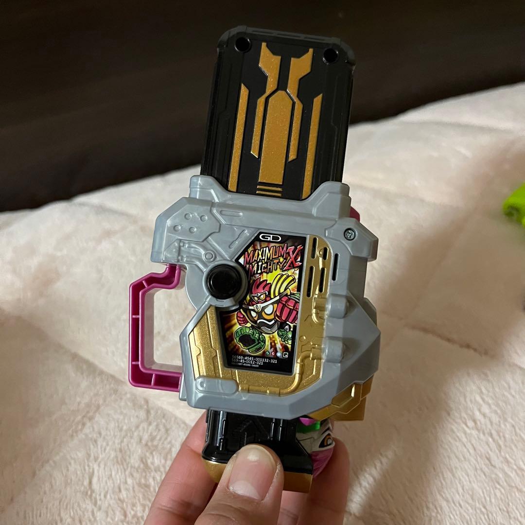 baiya エグゼイド　マイティX ゲーマ　β ガシャコンソード　ケース