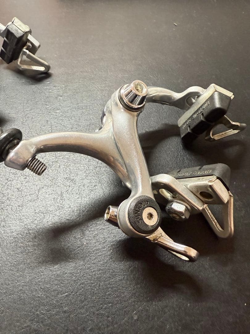 サンツアー　キャリパーブレ－キ前後セット