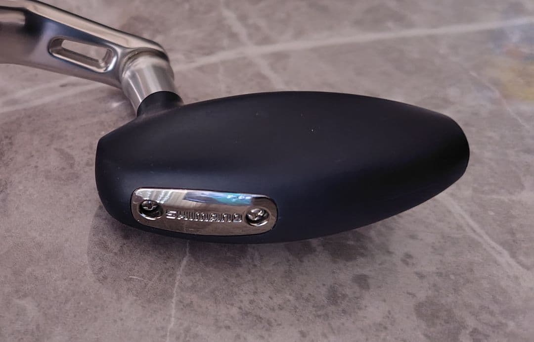 シマノ17オシアジガー1500HG 右巻き