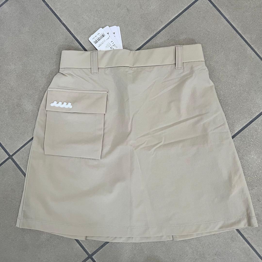 【新品】muta MARINE ムータマリン　スカート　ベージュ　ロゴ　ゴルフ