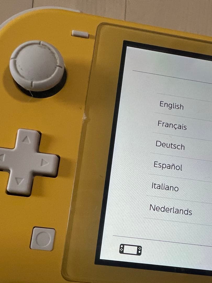 Nintendo Switch Lite イエロー 本体のみ