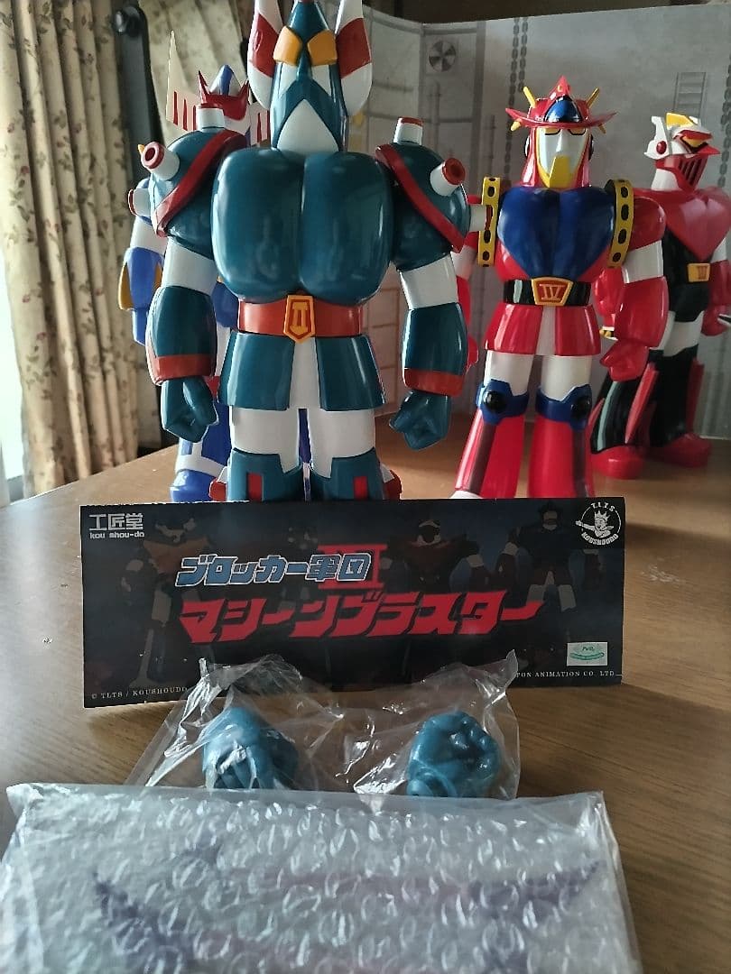 超レア！メディコム　ソフビ　ブロッカー軍団IVマシーンブラスター４体セット