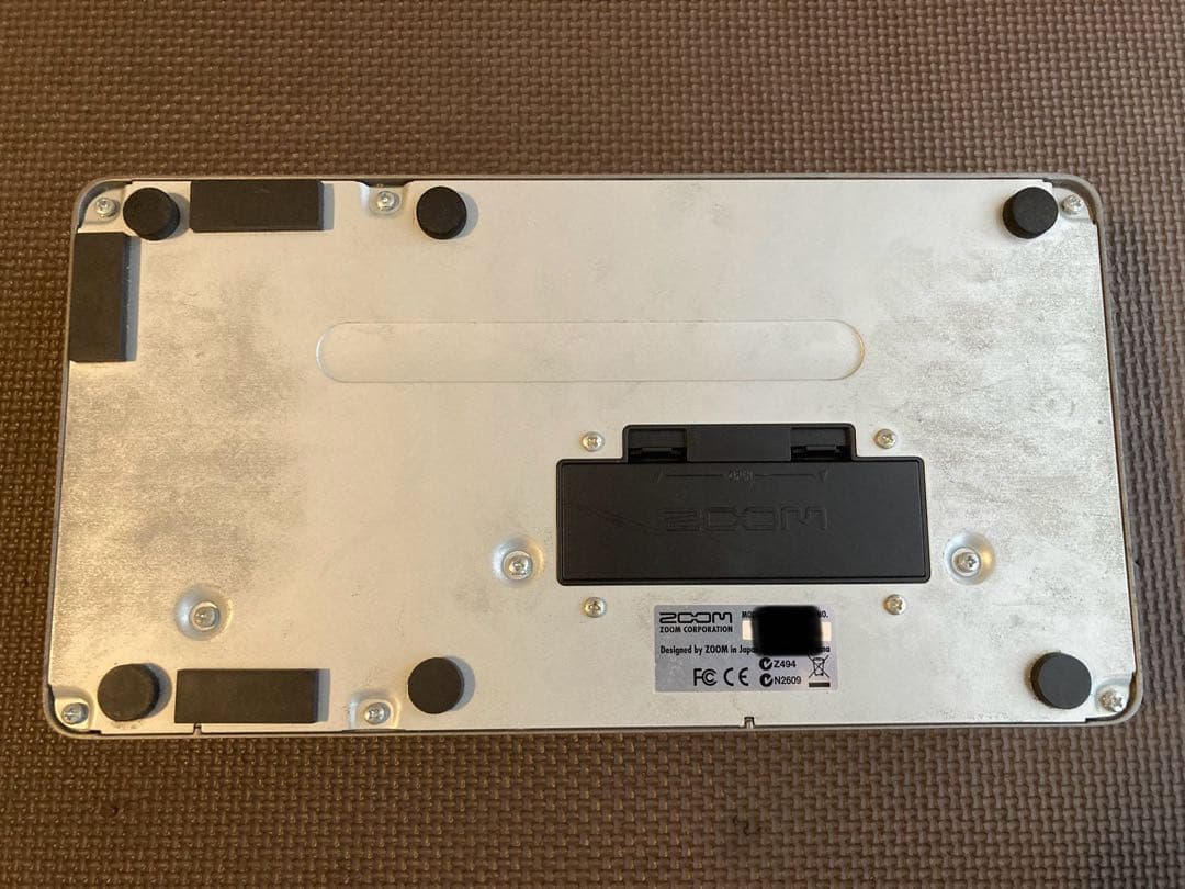 ZOOM G3X マルチエフェクター