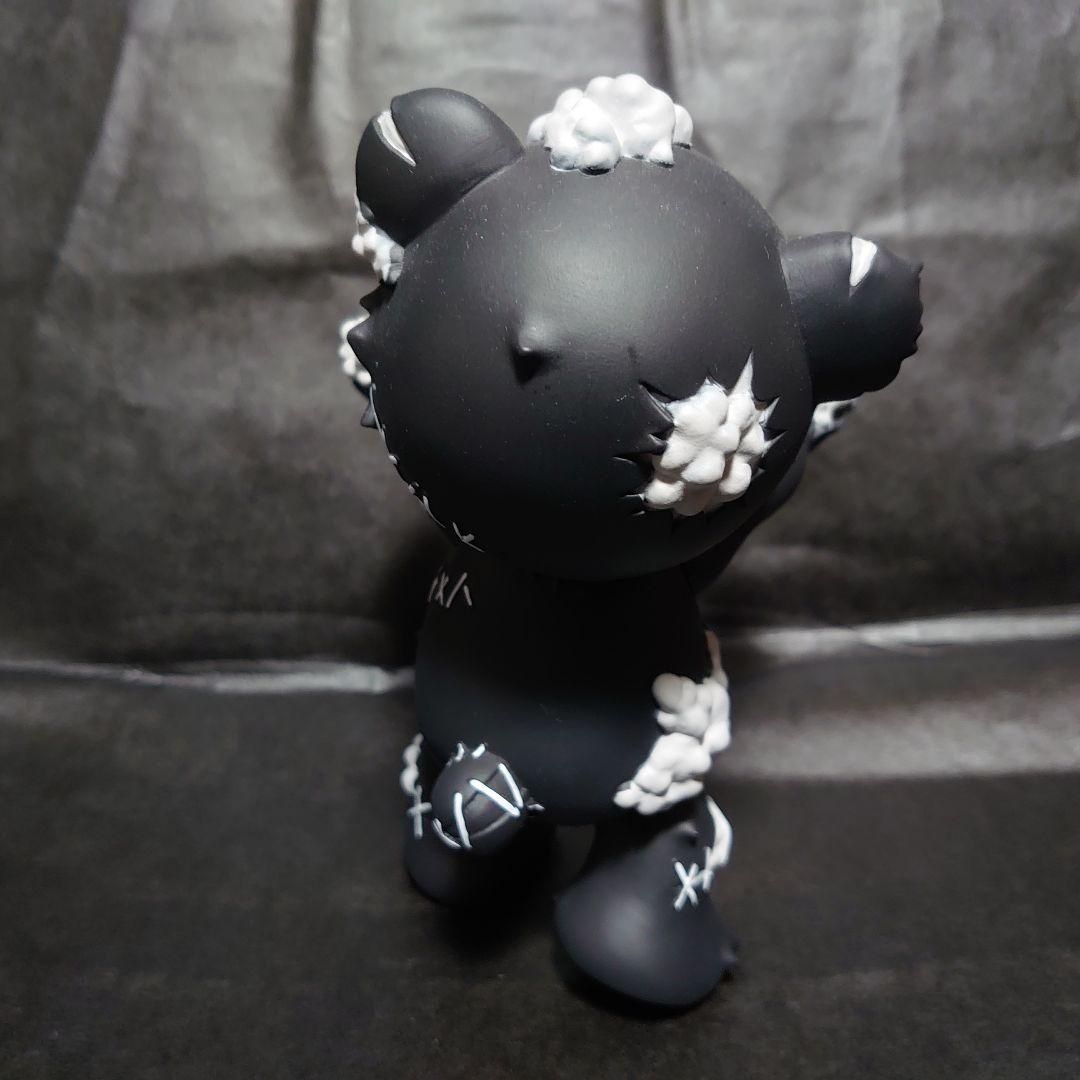 Art Studio 「SHOT!」ゾンベアー ソフビ モノクロ ver