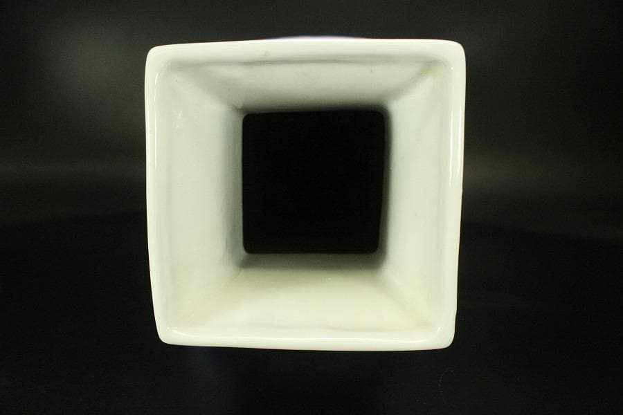 中国美術 窓絵 古い花瓶(ZE512)