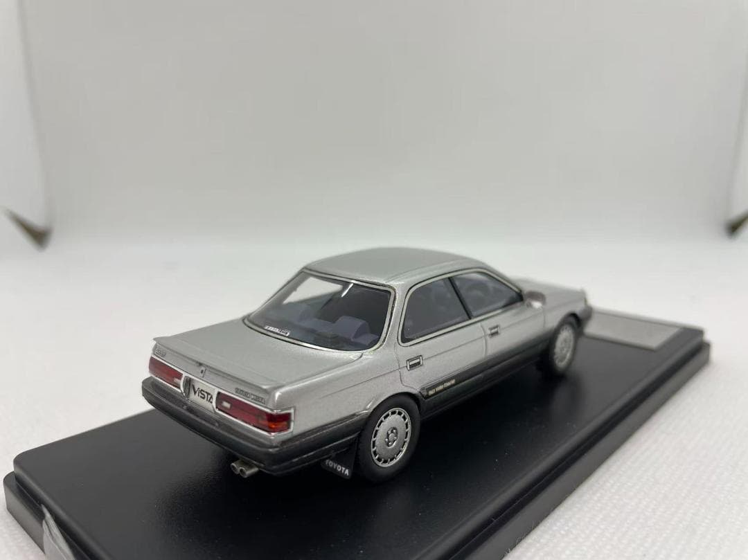 402-671 Hi-Story 1/43 トヨタ VISTA HARDTOP