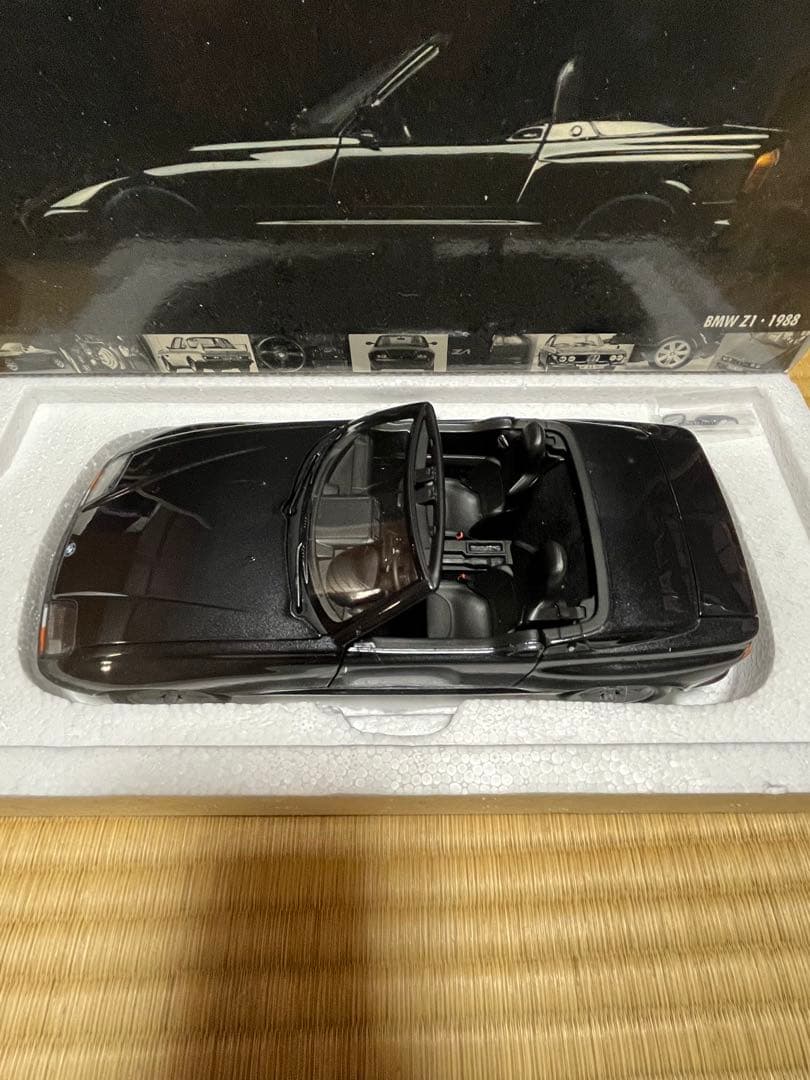 PONミニチャンプス  Z1 1988 ブラック autoart