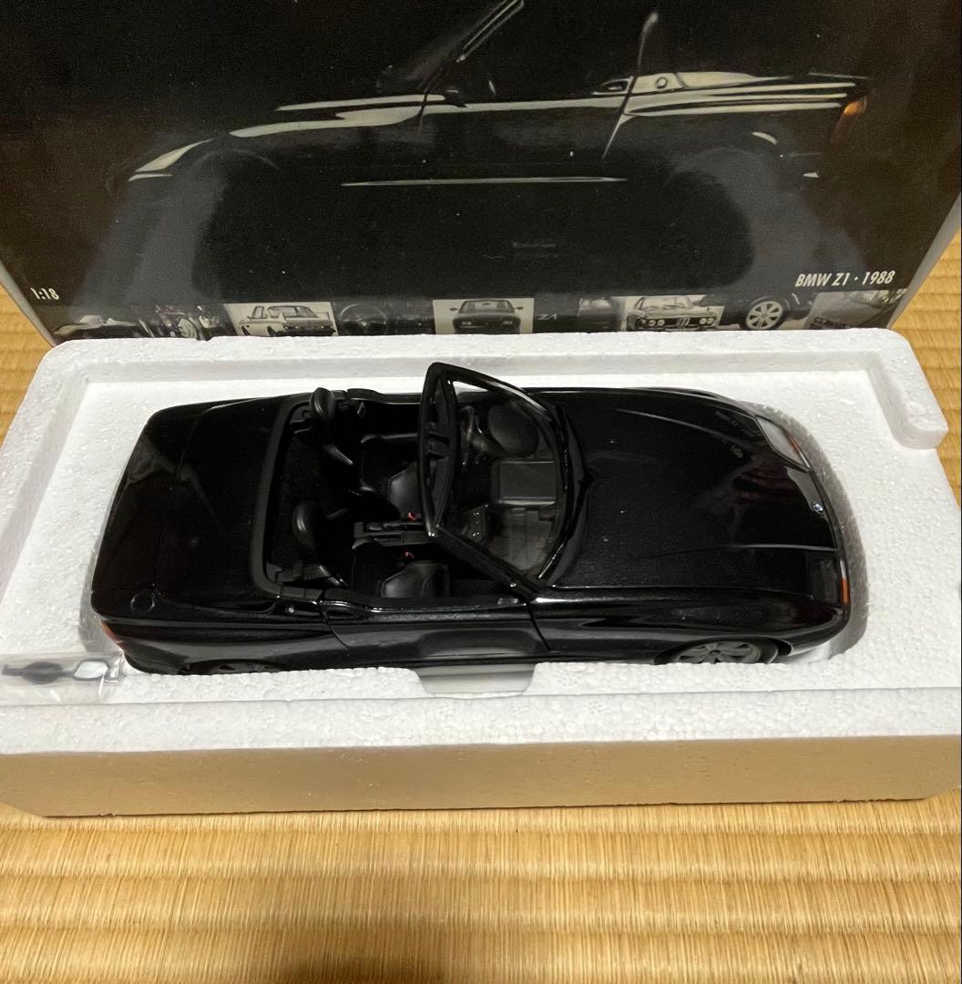 PONミニチャンプス  Z1 1988 ブラック autoart