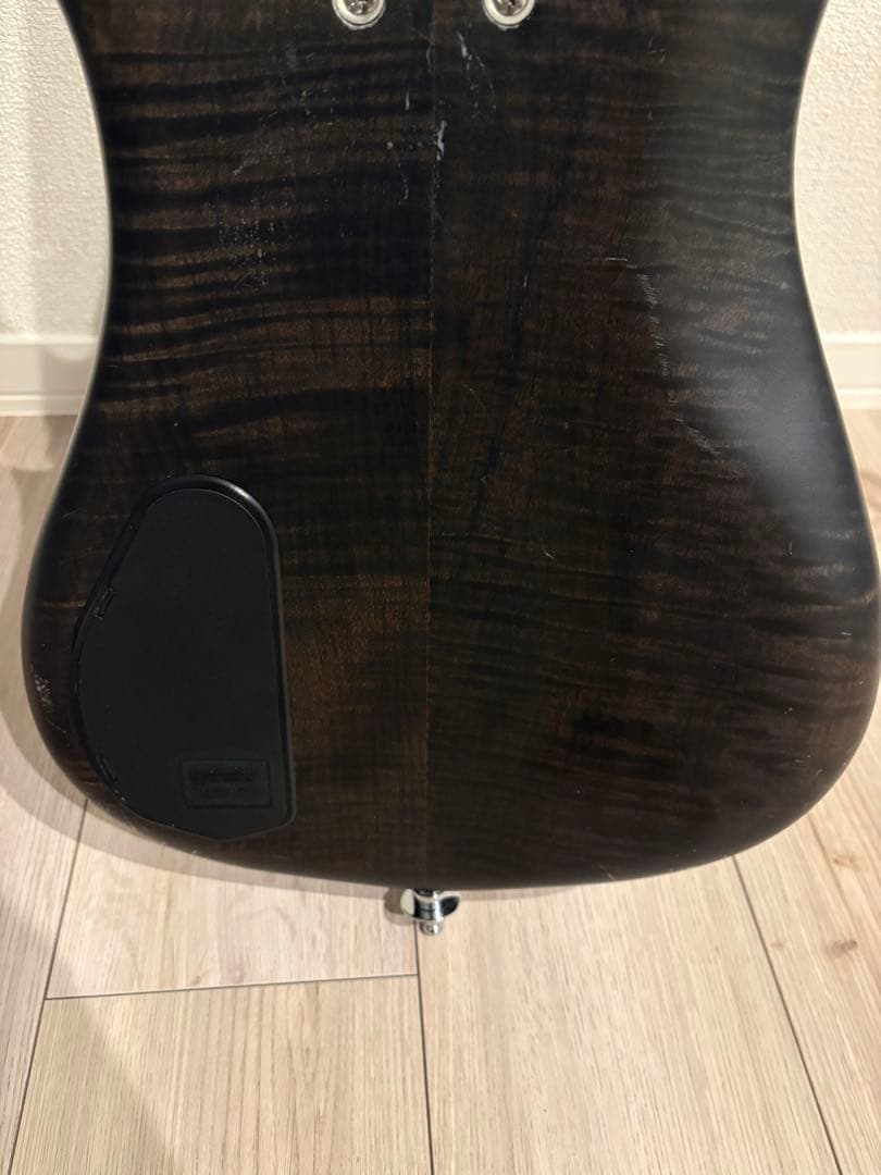 ベース Warwick Streamer LX 5