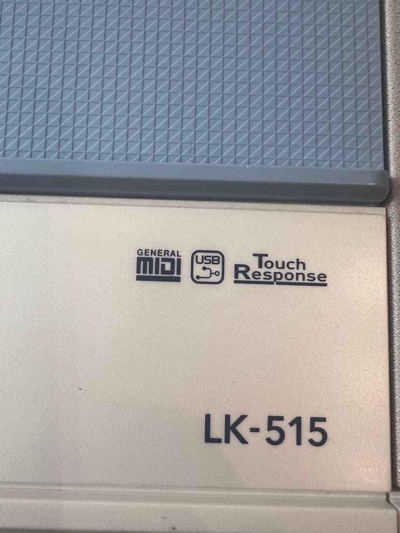 CASIO 電子ピアノ　LK-515
