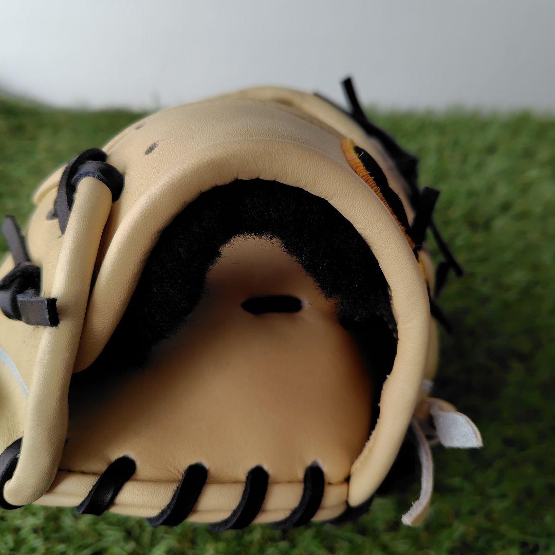 ワールドペガサス硬式外野手用グローブ