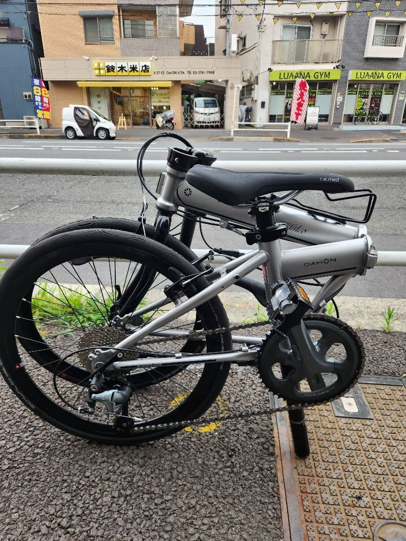 DAHON スピードファルコ　カスタム　マットシルバー