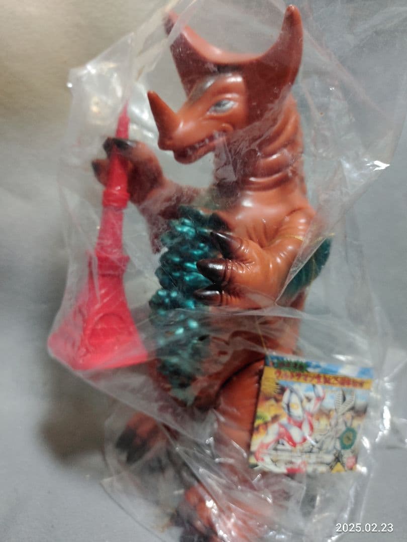 昭和レトロ 1991年ブルマァク ジャイアントゴモラソフビ復刻版怪獣東京タワー付